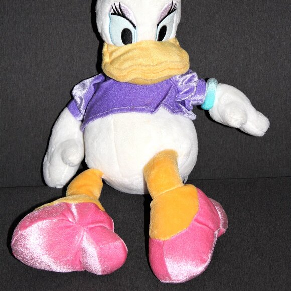 Original Disney Store Daisy Duck Plush - Picture 2 of 15